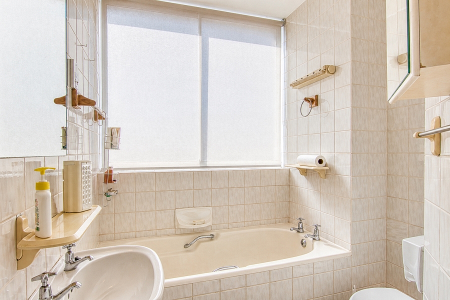 2 Bedroom Property for Sale in Van Ryneveld Western Cape